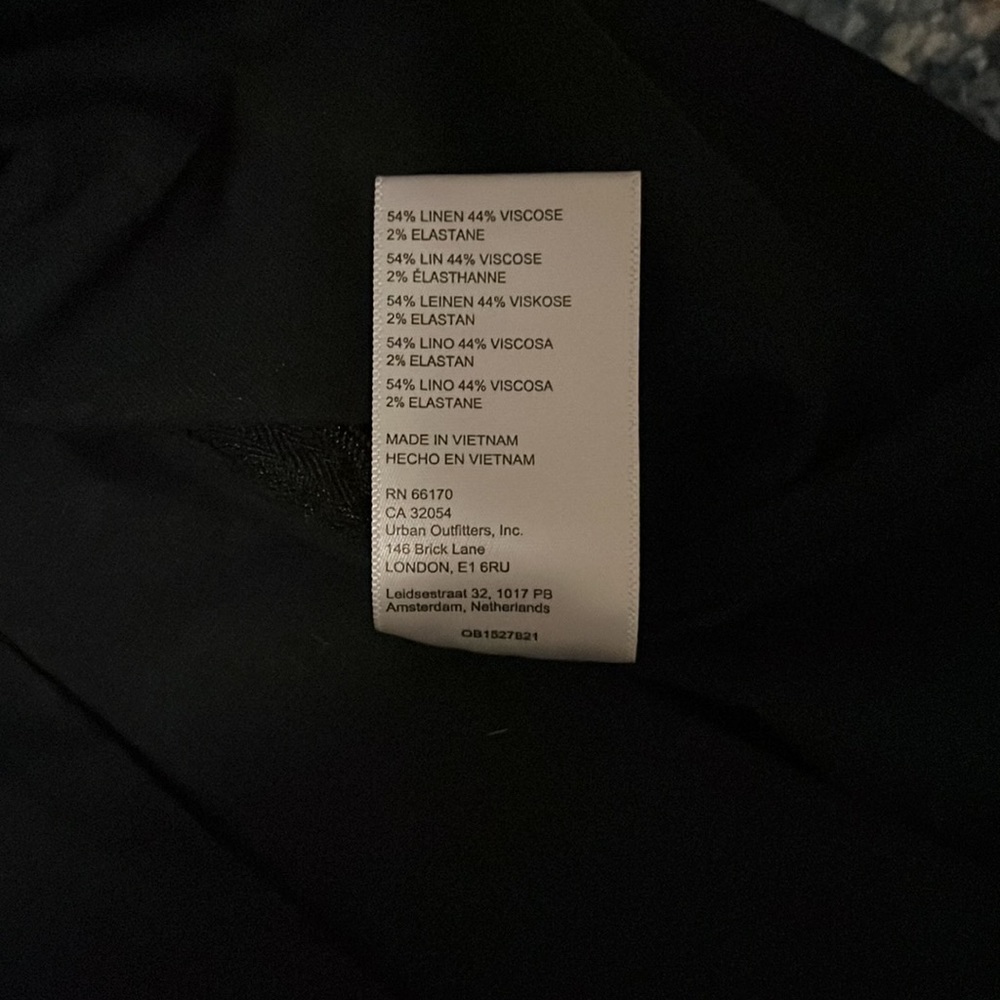 UO Hayley Linen Pleated Mini Skirt in black size XS - Picture 6 of 6